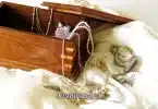 Uncover Hidden Family Stories Through Cherished Heirlooms